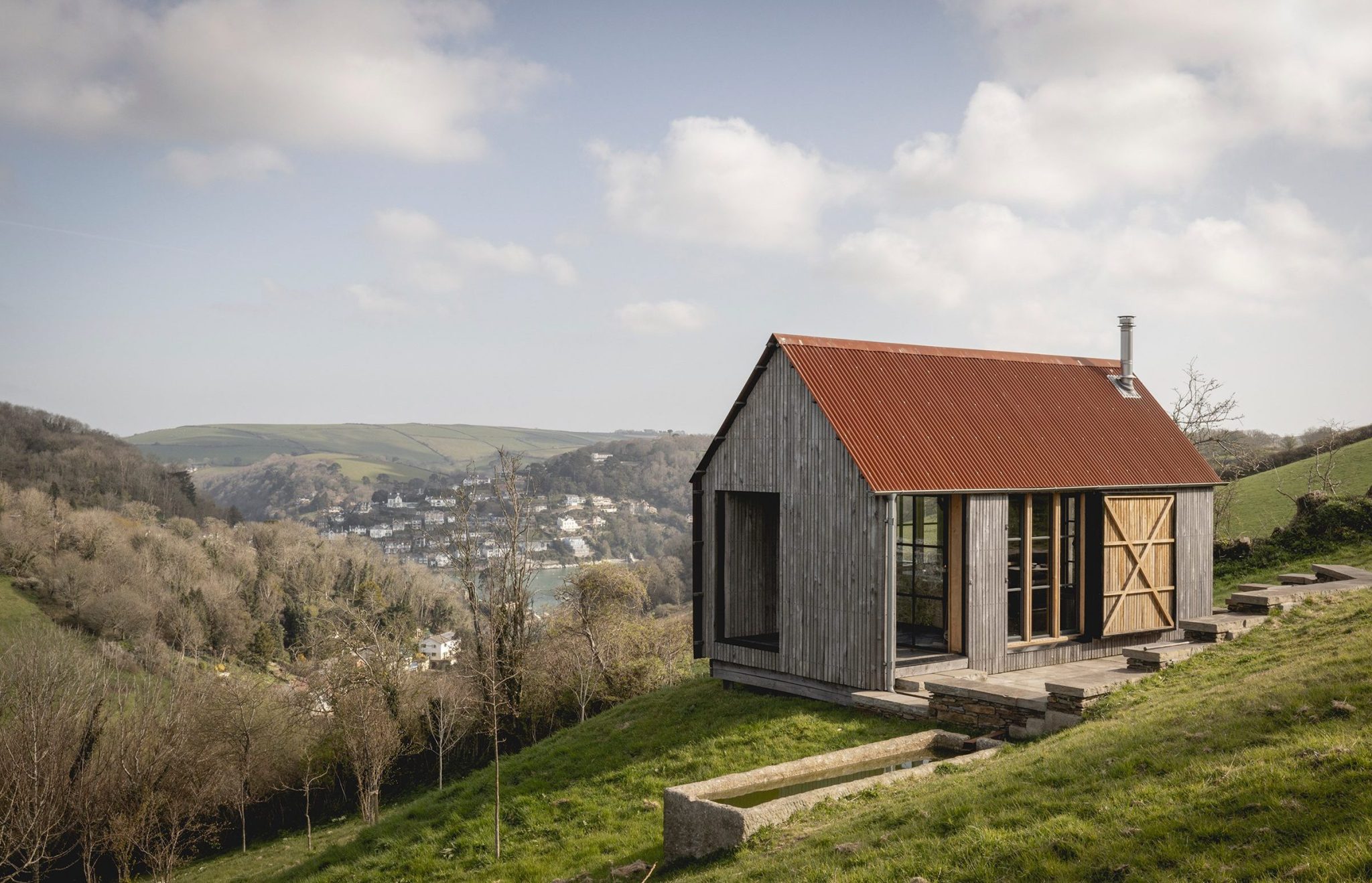 Slow architecture, fully designed cabins and tiny houses