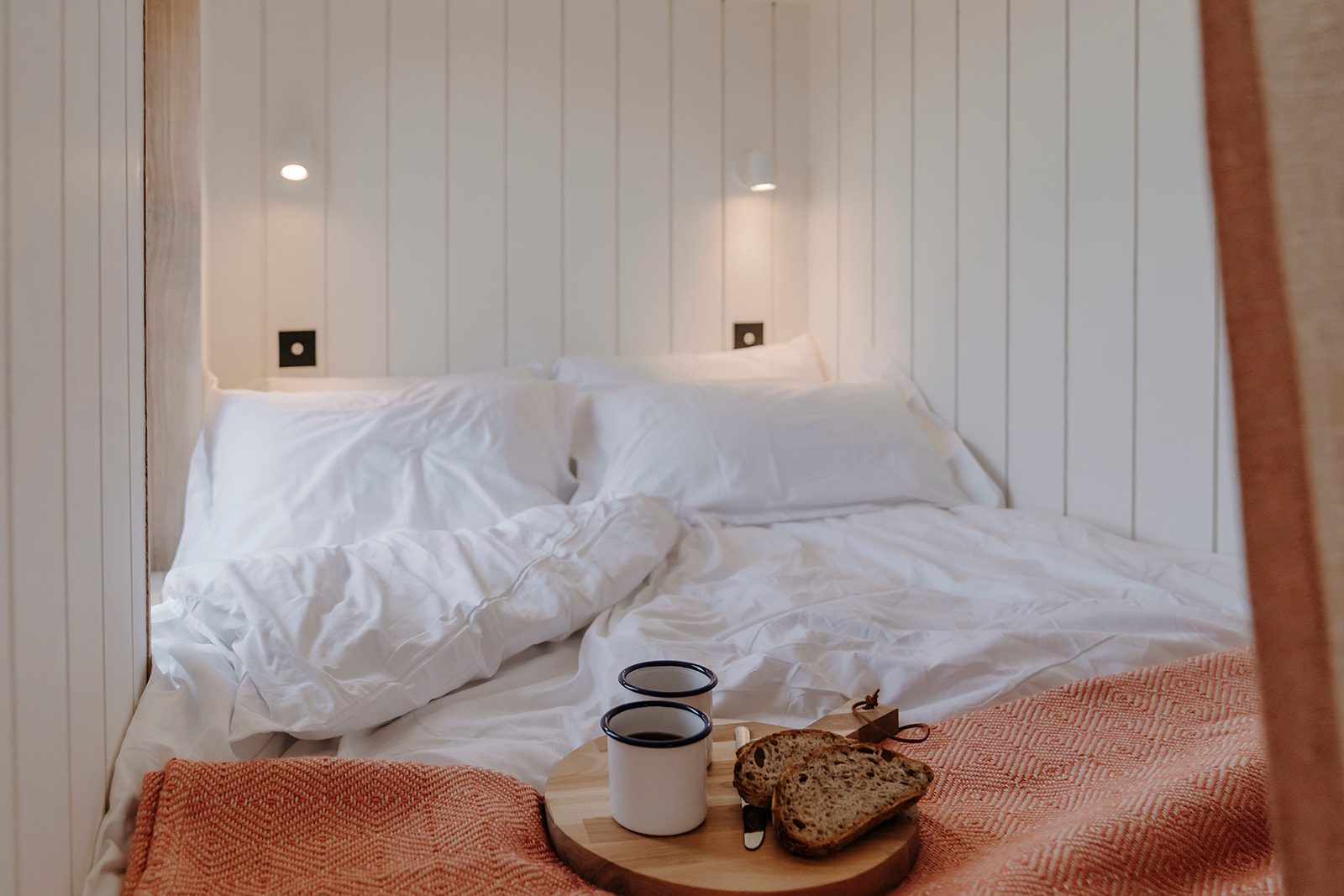 Stay hut glamping unit from Life Space Cabins