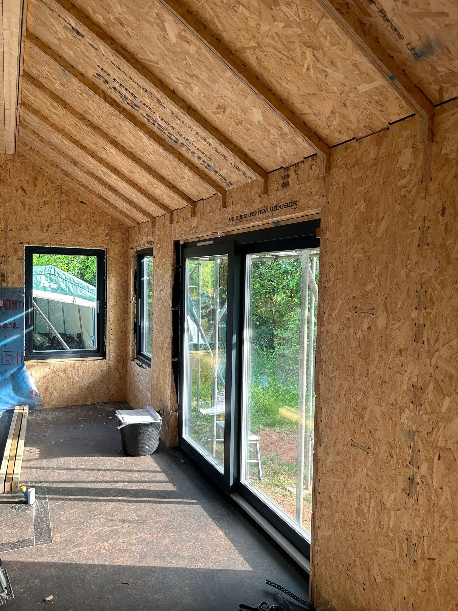 Wiki house build with Life Space Cabins