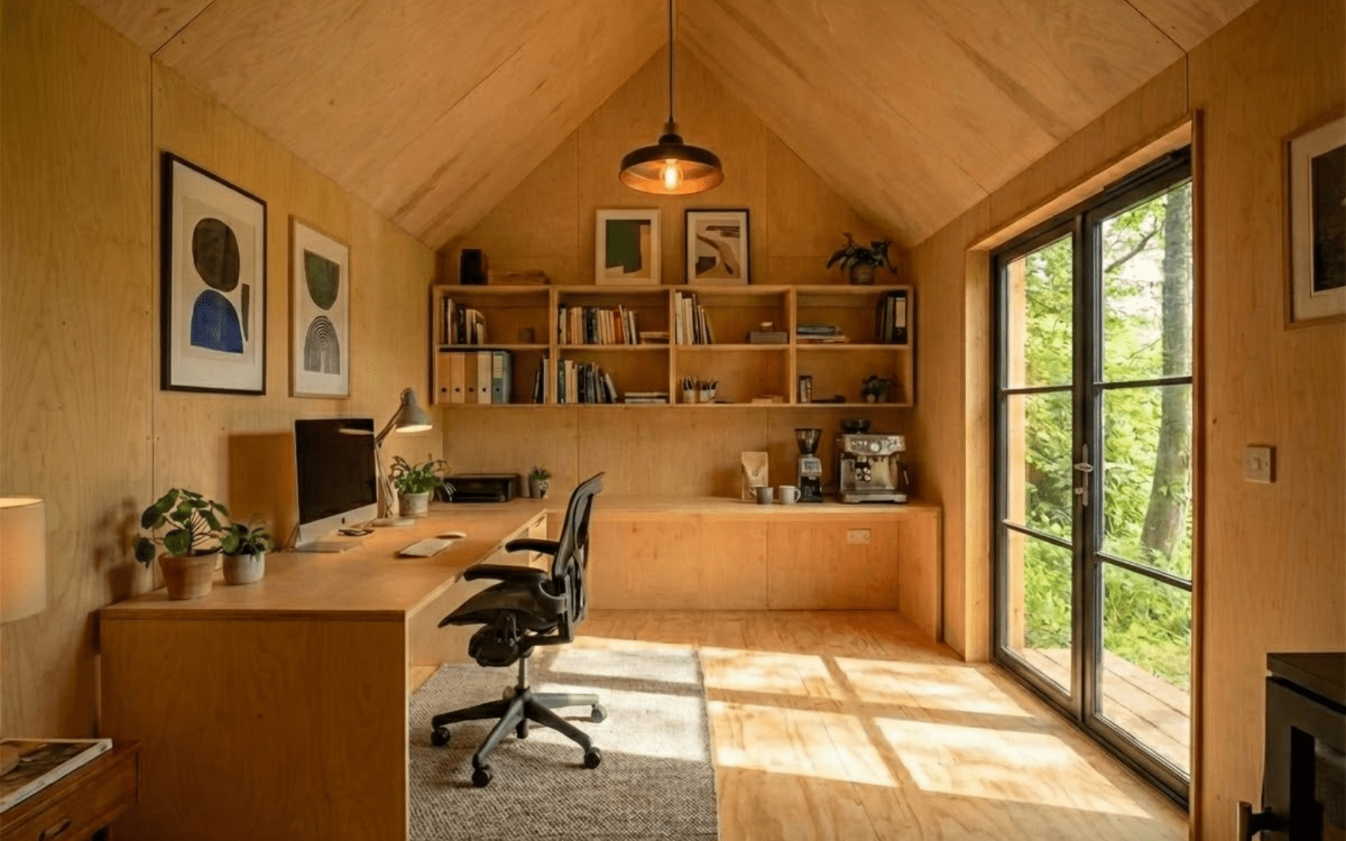 Potager Hut home office cabin